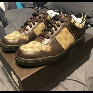 Mens 8G 100% Authentic Sneakers